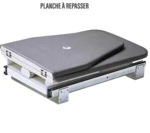 Table à repasser escamotable coulissante intégrée